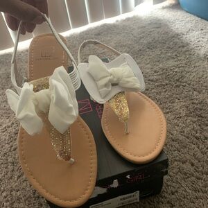 Material Girl White and Tan Sandals with Glitter